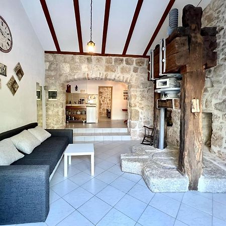 Apartments Toni - Слано Екстериор снимка