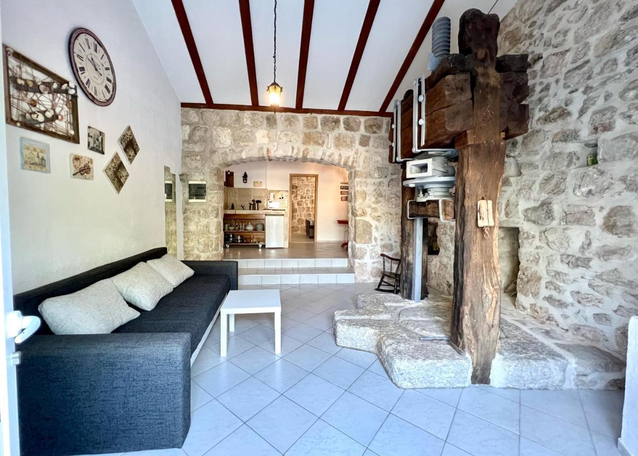 Apartments Toni - Слано Екстериор снимка