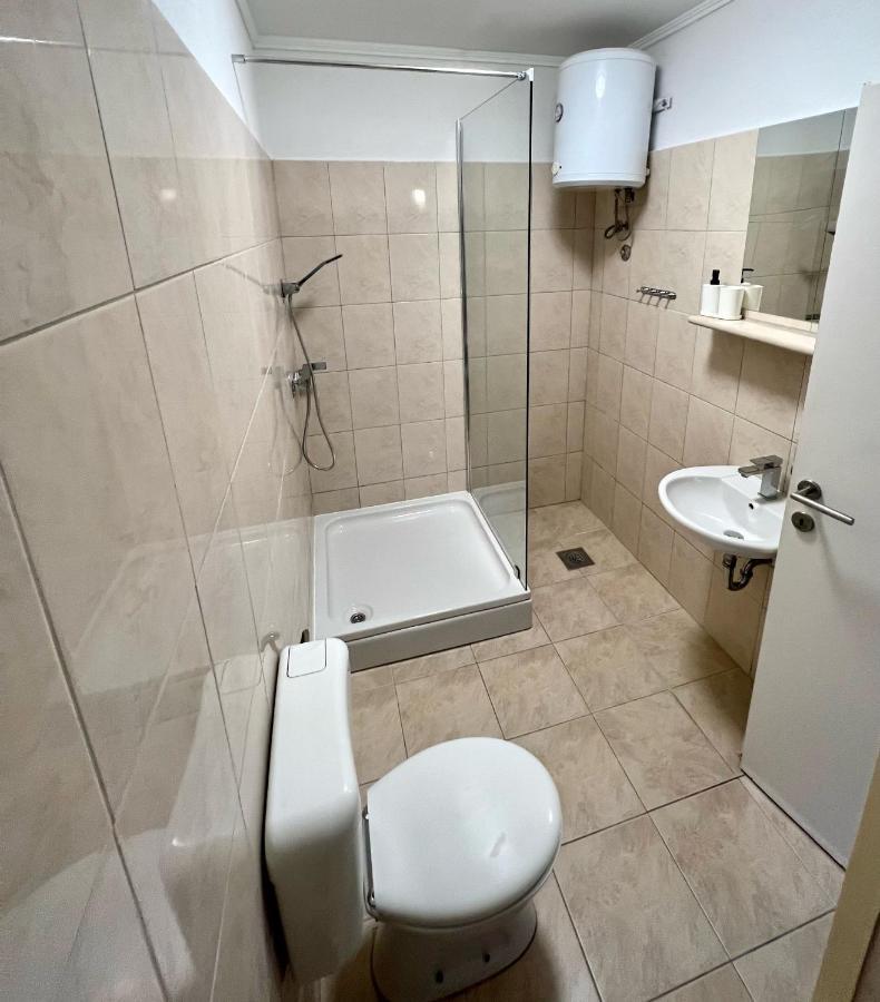 Apartments Toni - Слано Екстериор снимка