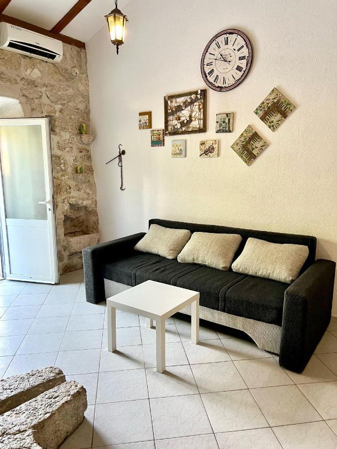 Apartments Toni - Слано Екстериор снимка
