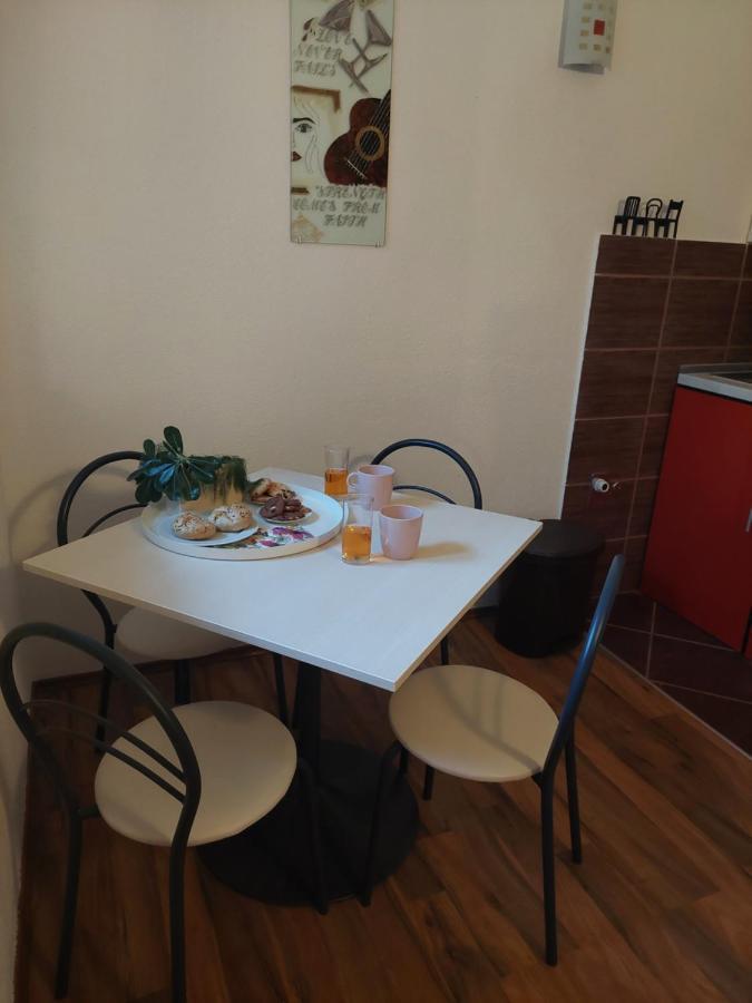 Apartments Toni - Слано Екстериор снимка